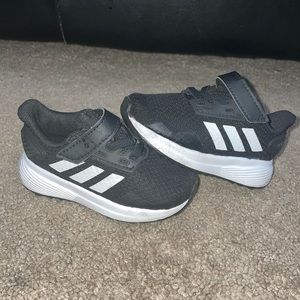 Adidas Toddler Sneakers 5C